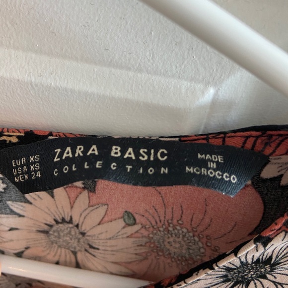 Zara Floral Blouse 💐 - Picture 6 of 7